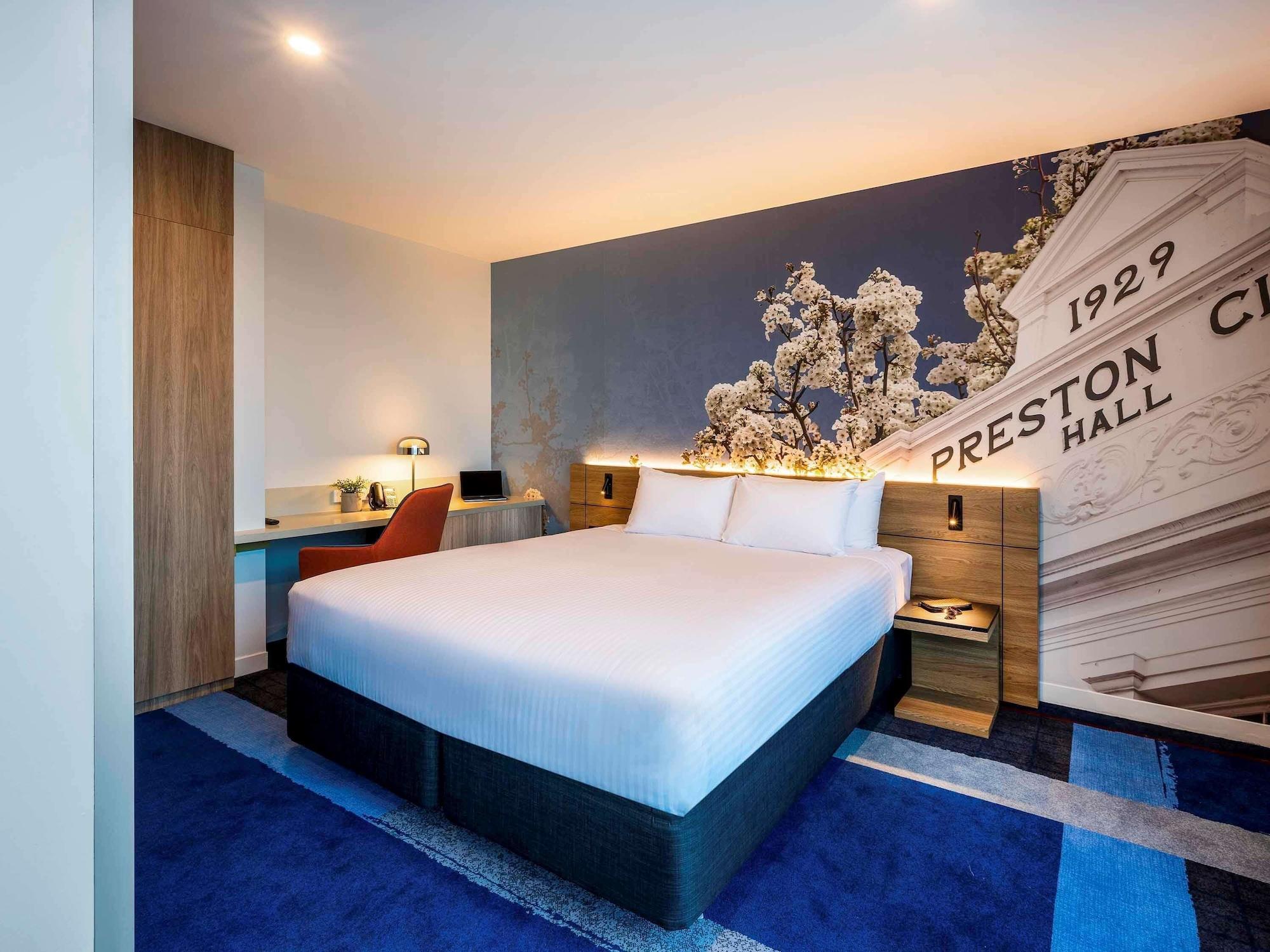 Novotel Melbourne Preston Екстериор снимка