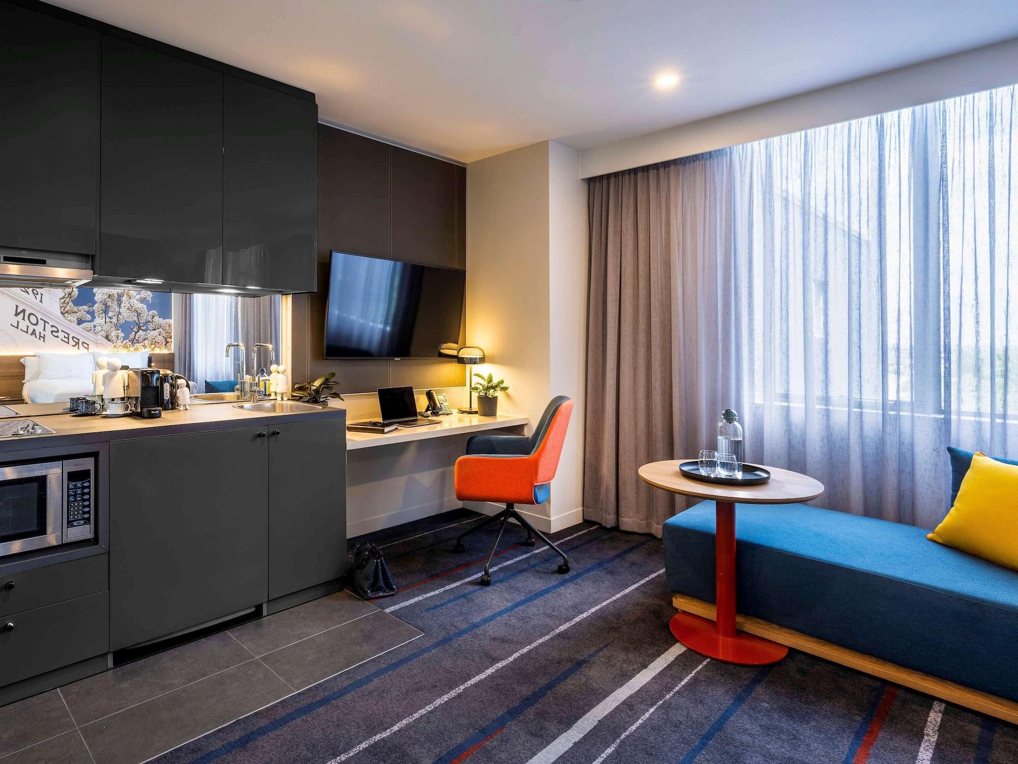 Novotel Melbourne Preston Екстериор снимка