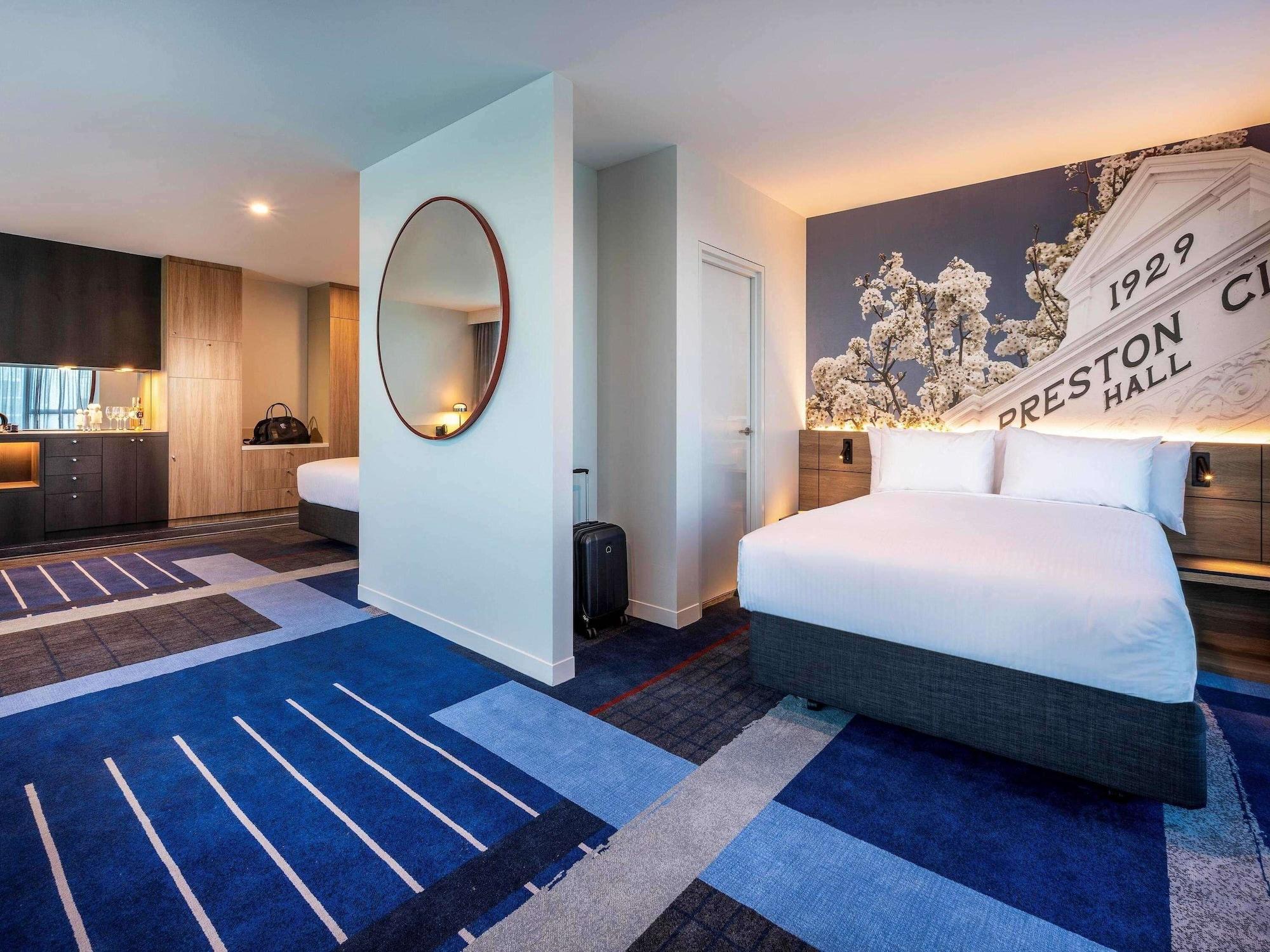 Novotel Melbourne Preston Екстериор снимка